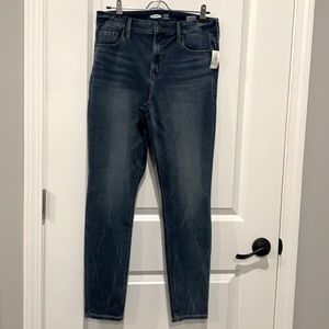 Old Navy Rockstar Skinny Jeans-NWT